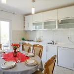 House Between The Sea And Lakes Apartamento Grubine